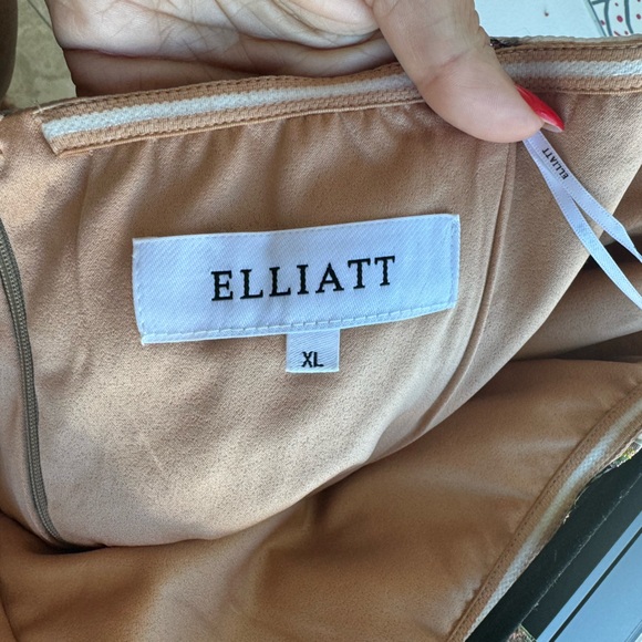 Revolve Elliatt Patricia dress xl - Picture 5 of 6